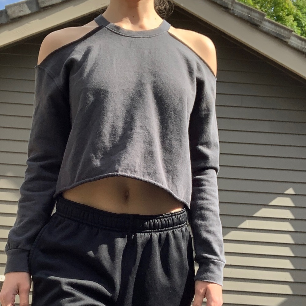 LA Hearts grey long sleeve crop top
